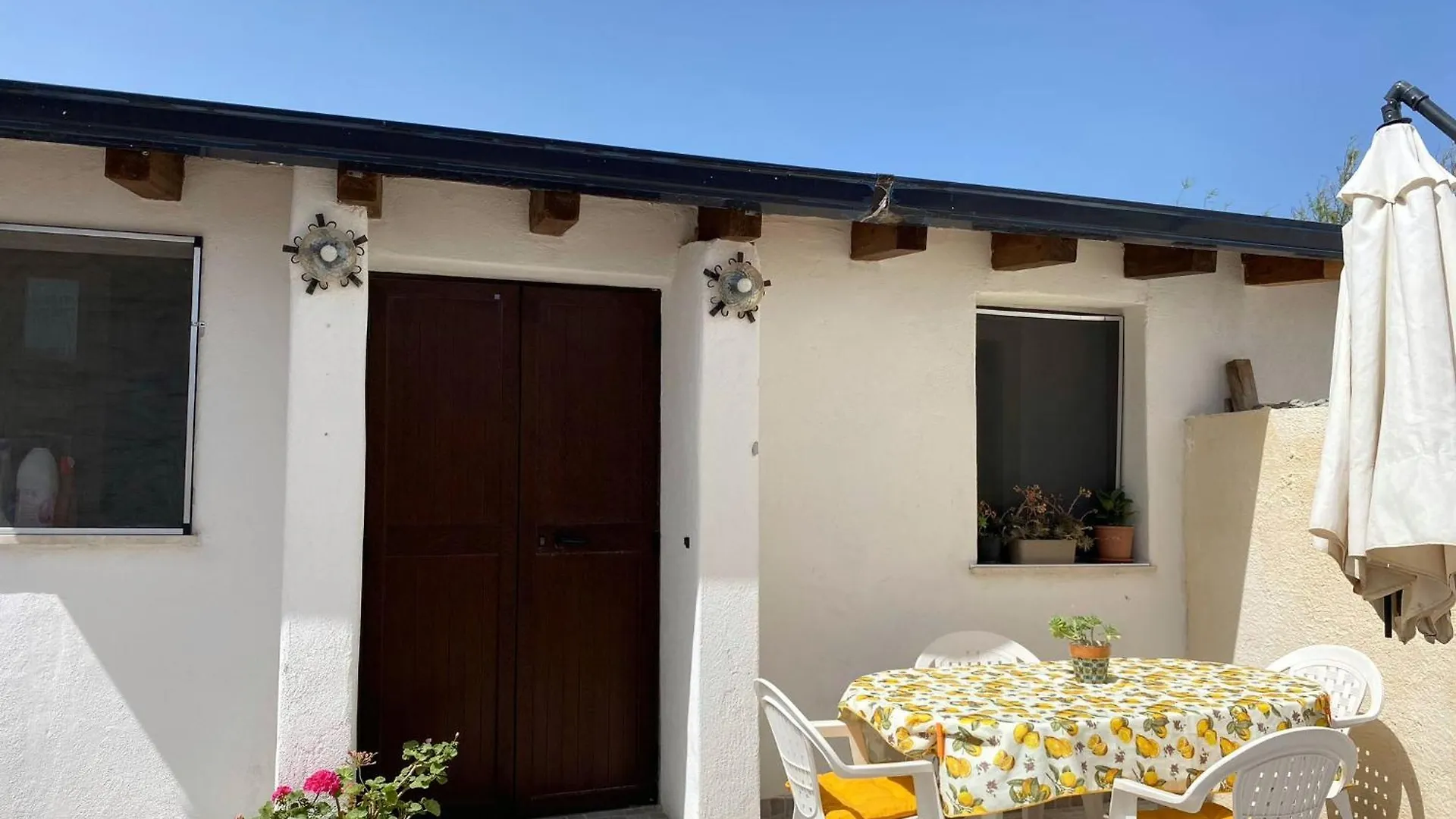 בית נופש הוילה קאריני La Casina Di Gio