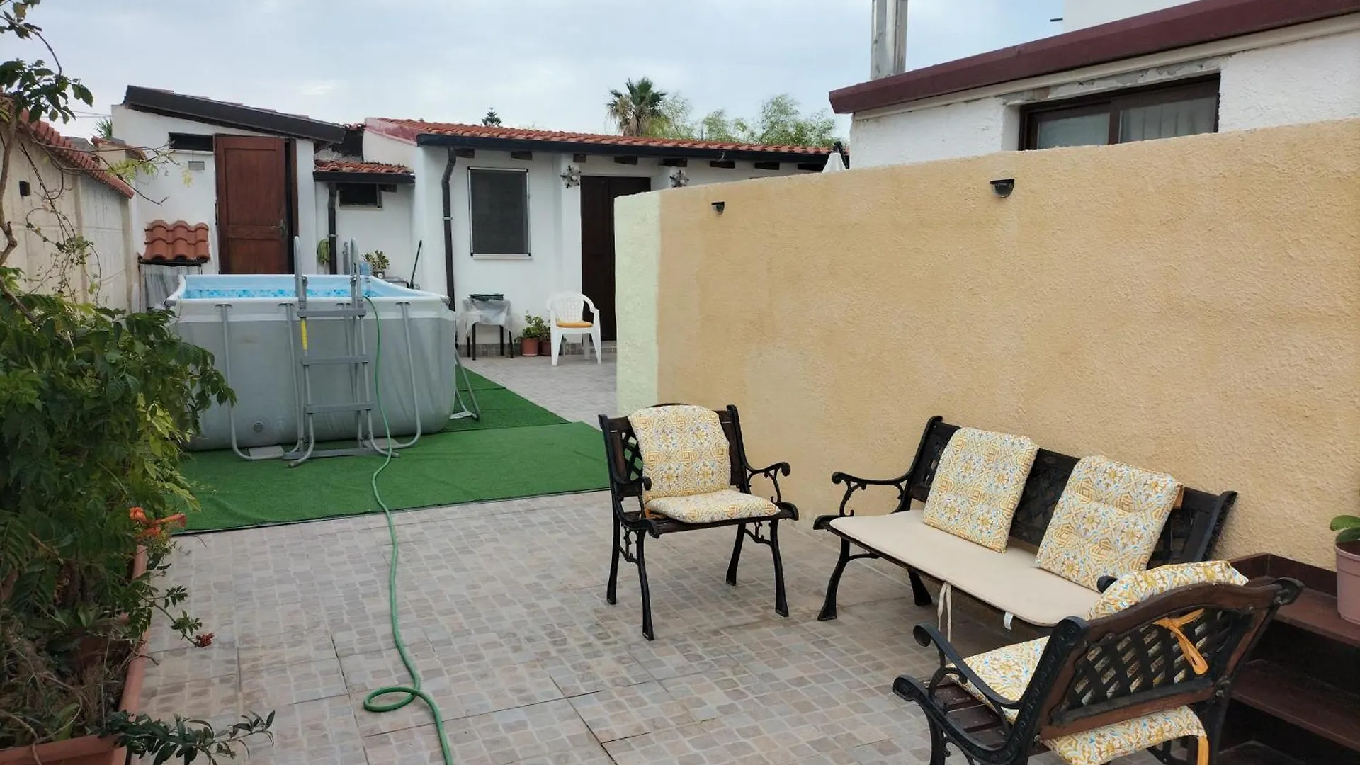 בית נופש הוילה קאריני La Casina Di Gio